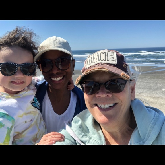 Meet your Posher, Michelle - Picture 1 of 1